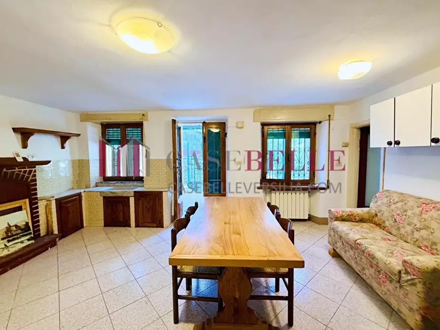 Immagine 44 di Terratetto in vendita  a Camaiore