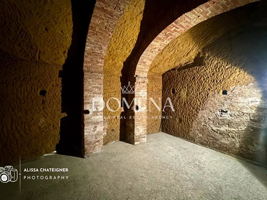 Immagine 23 di Appartamento in vendita  a Siena