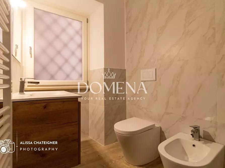 Immagine 20 di Appartamento in vendita  a Siena