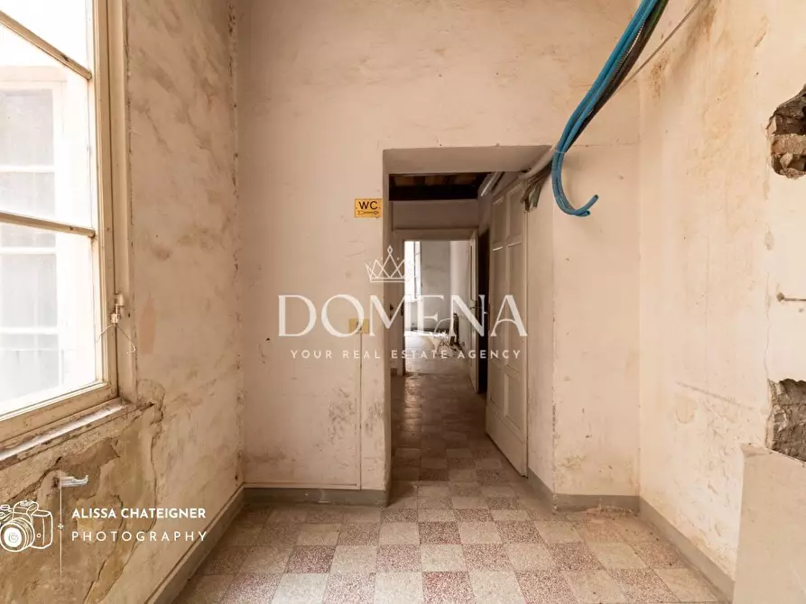 Immagine 3 di Appartamento in vendita  a Siena