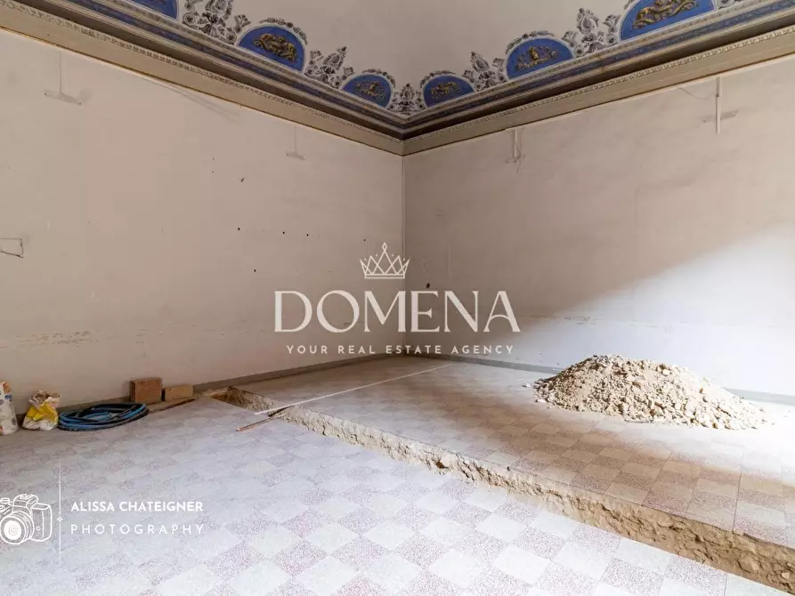 Immagine 9 di Appartamento in vendita  a Siena