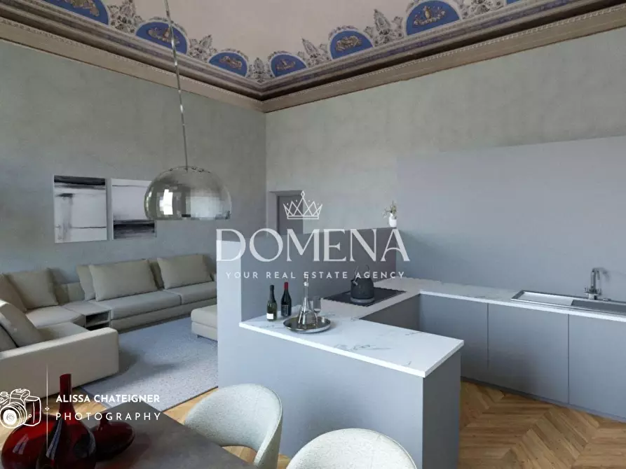 Immagine 2 di Appartamento in vendita  a Siena