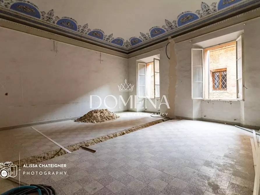 Immagine 8 di Appartamento in vendita  a Siena