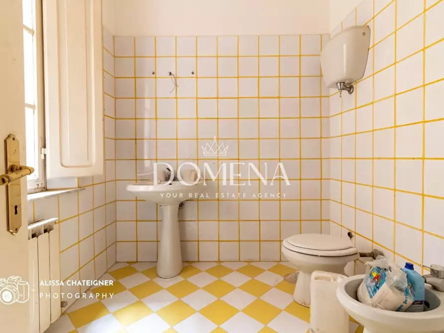 Immagine 16 di Appartamento in vendita  a Siena