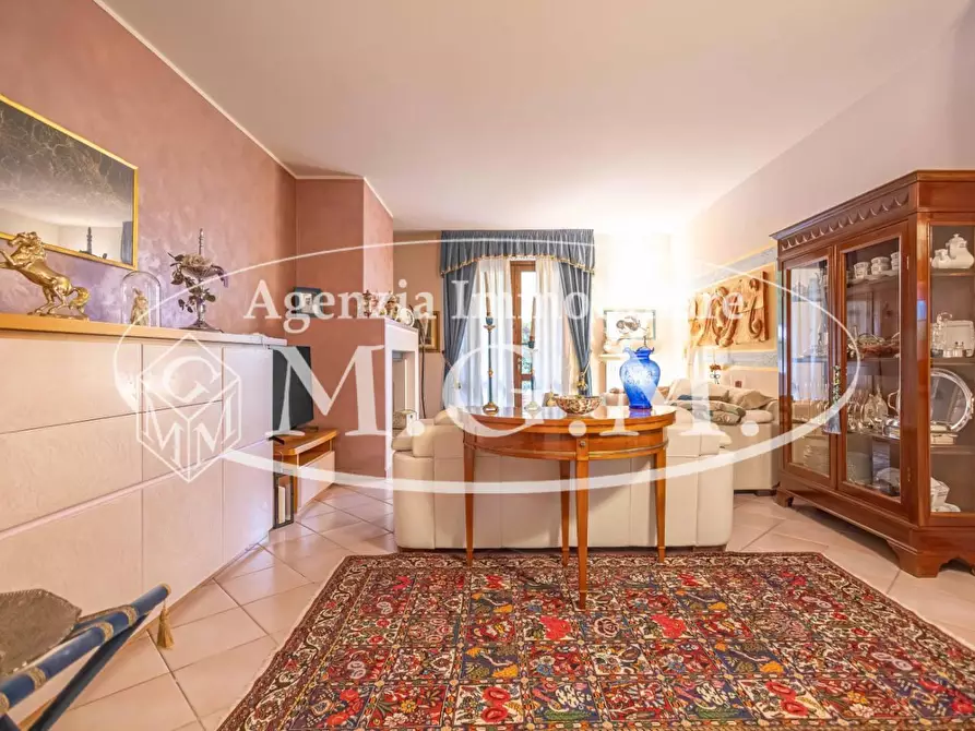 Immagine 3 di Villa in vendita  a Castelfranco Di Sotto