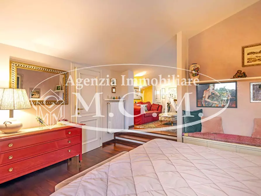 Immagine 21 di Villa in vendita  a Castelfranco Di Sotto