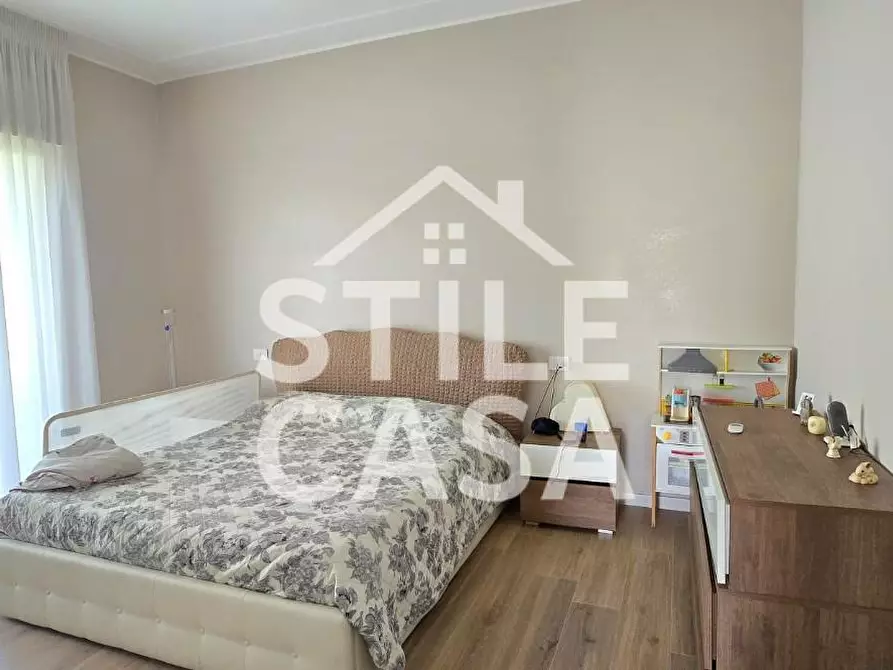 Immagine 9 di Villa in vendita  a Ponte Buggianese