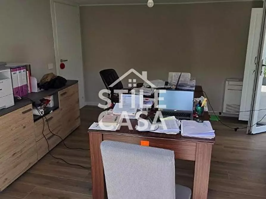 Immagine 25 di Villa in vendita  a Ponte Buggianese