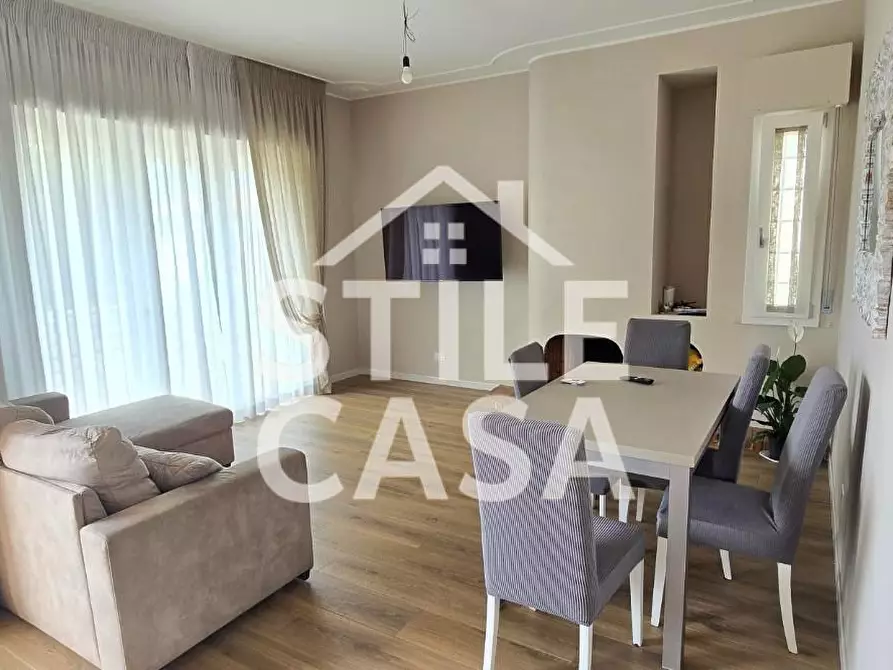 Immagine 12 di Villa in vendita  a Ponte Buggianese