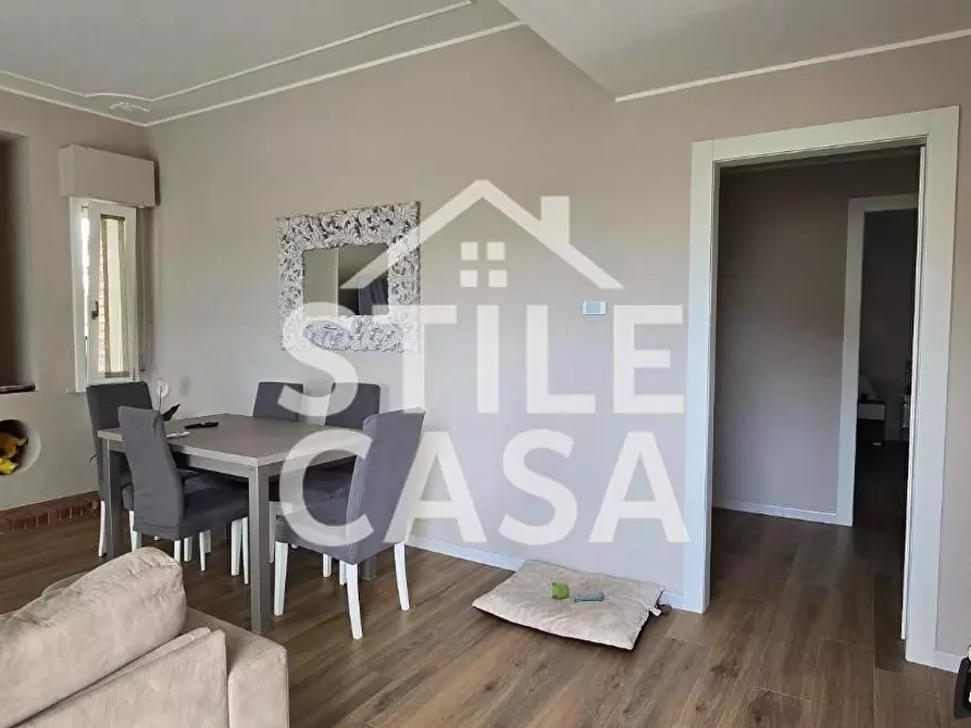 Immagine 7 di Villa in vendita  a Ponte Buggianese