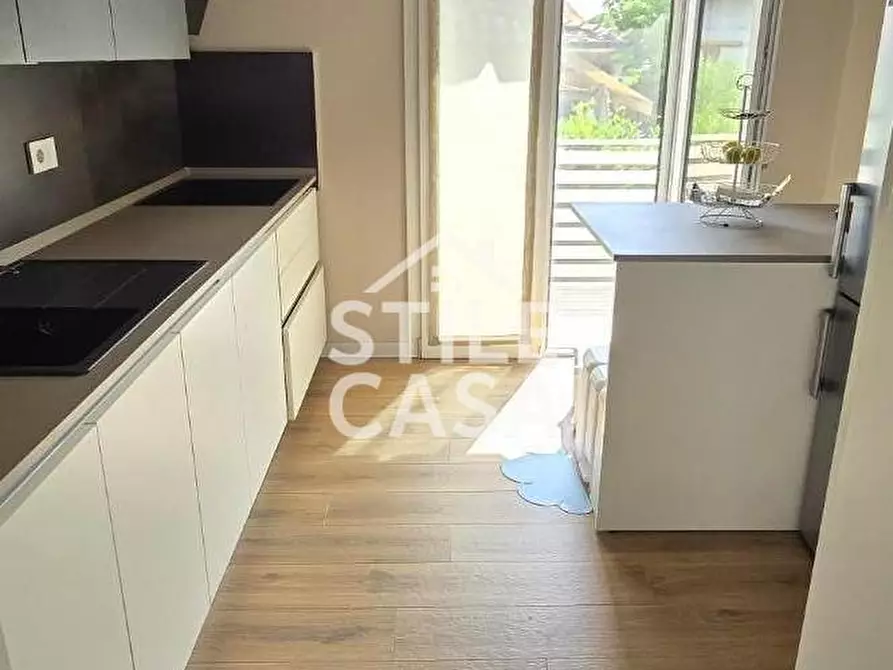 Immagine 5 di Villa in vendita  a Ponte Buggianese