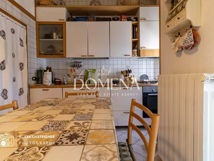 Immagine 9 di Appartamento in vendita  a Siena