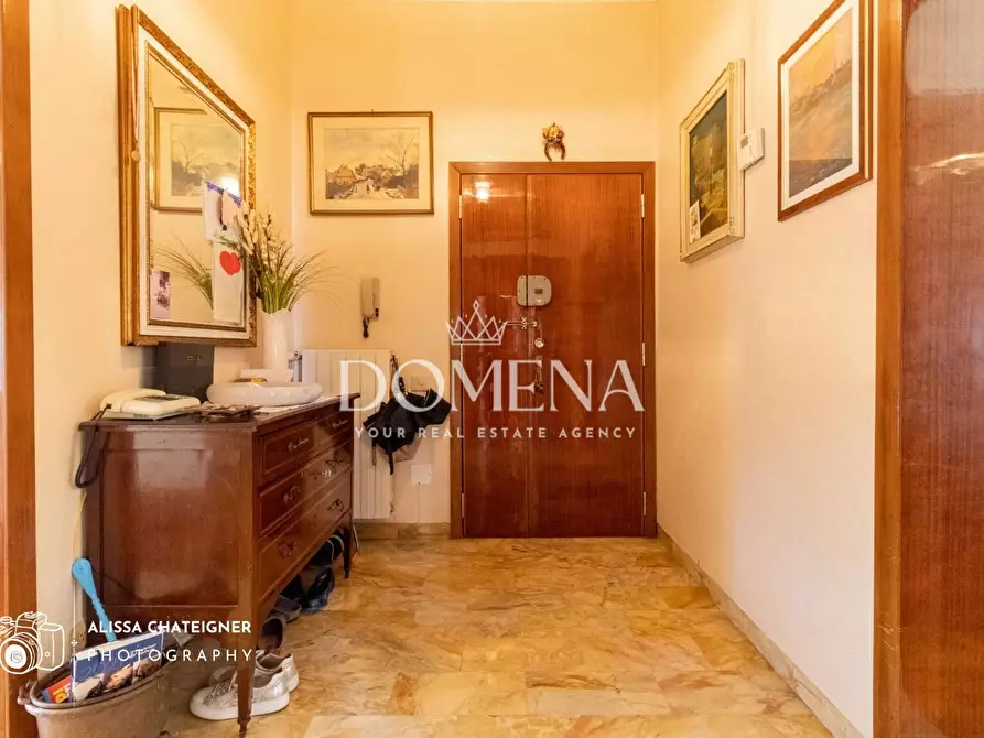 Immagine 3 di Appartamento in vendita  a Siena