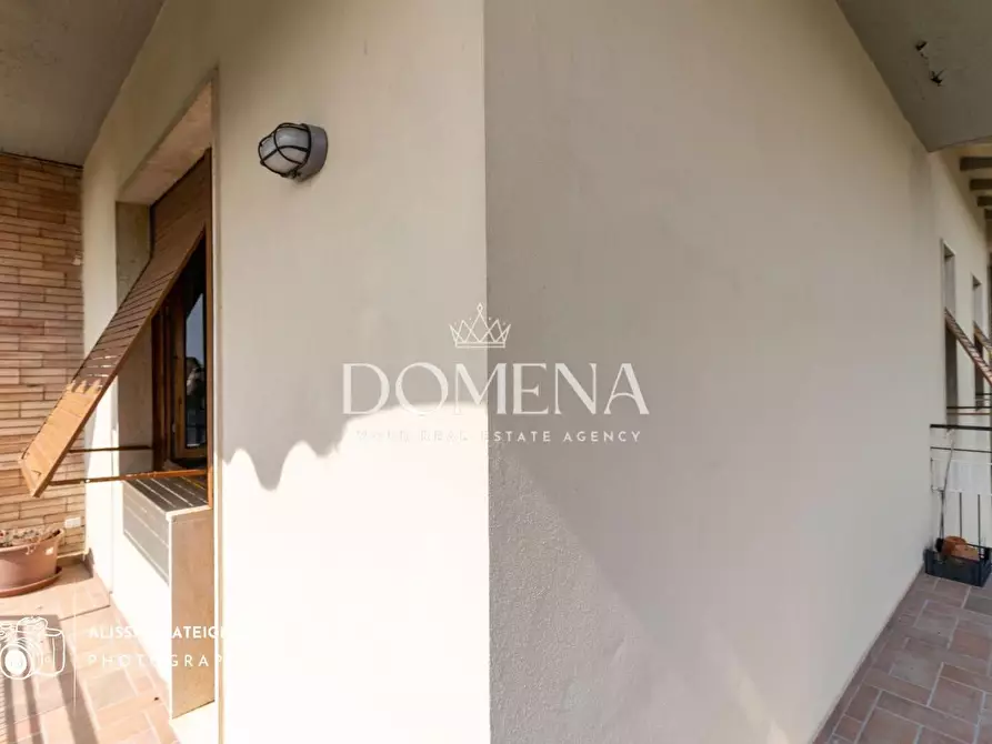 Immagine 39 di Appartamento in vendita  a Siena