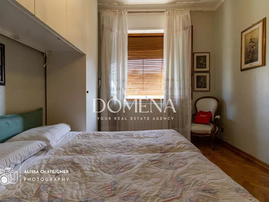 Immagine 14 di Appartamento in vendita  a Siena