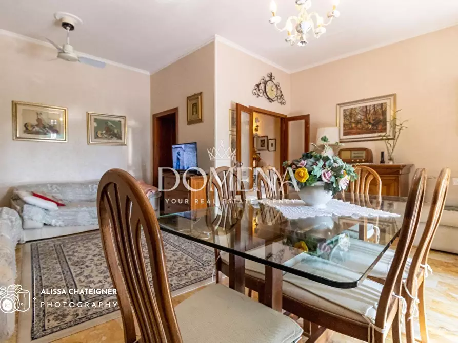 Immagine 2 di Appartamento in vendita  a Siena