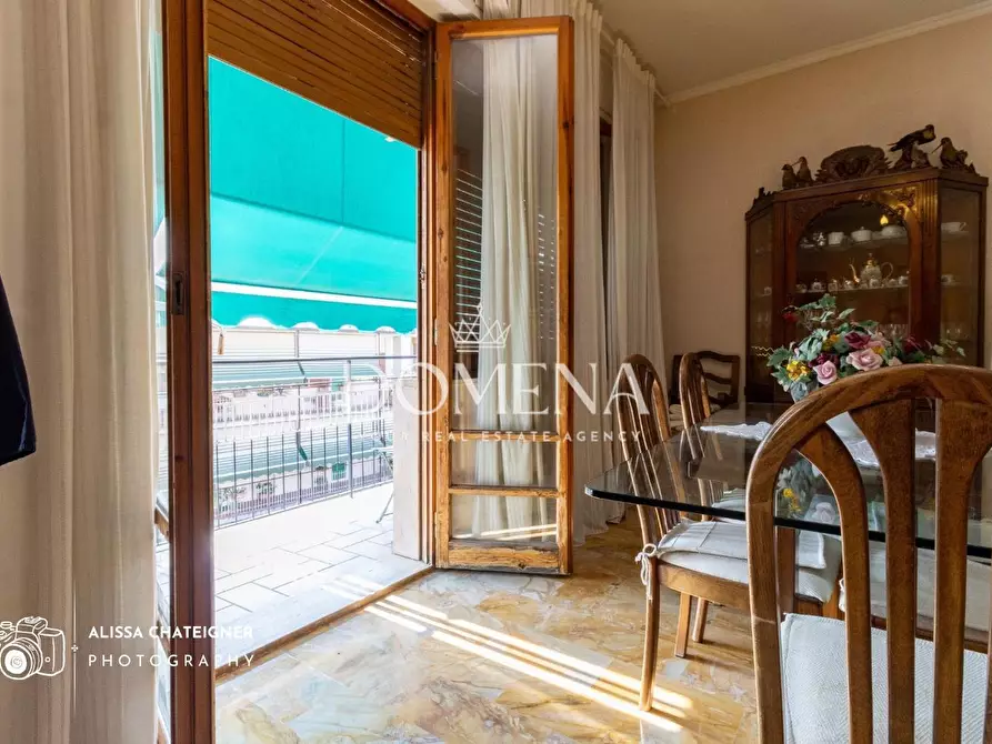 Immagine 32 di Appartamento in vendita  a Siena