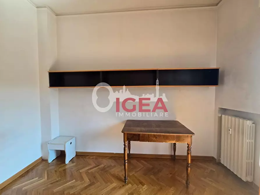 Immagine 33 di Appartamento in vendita  a Siena