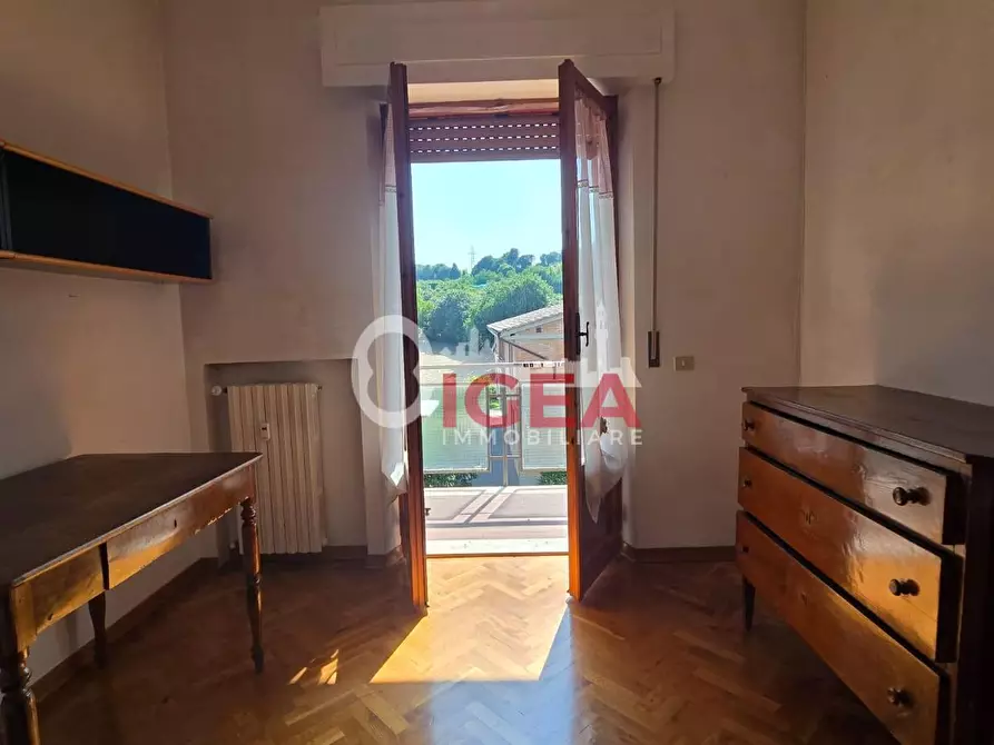 Immagine 32 di Appartamento in vendita  a Siena