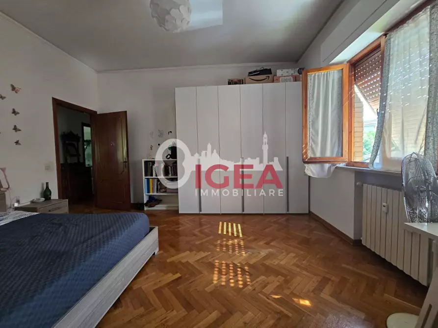 Immagine 23 di Appartamento in vendita  a Siena