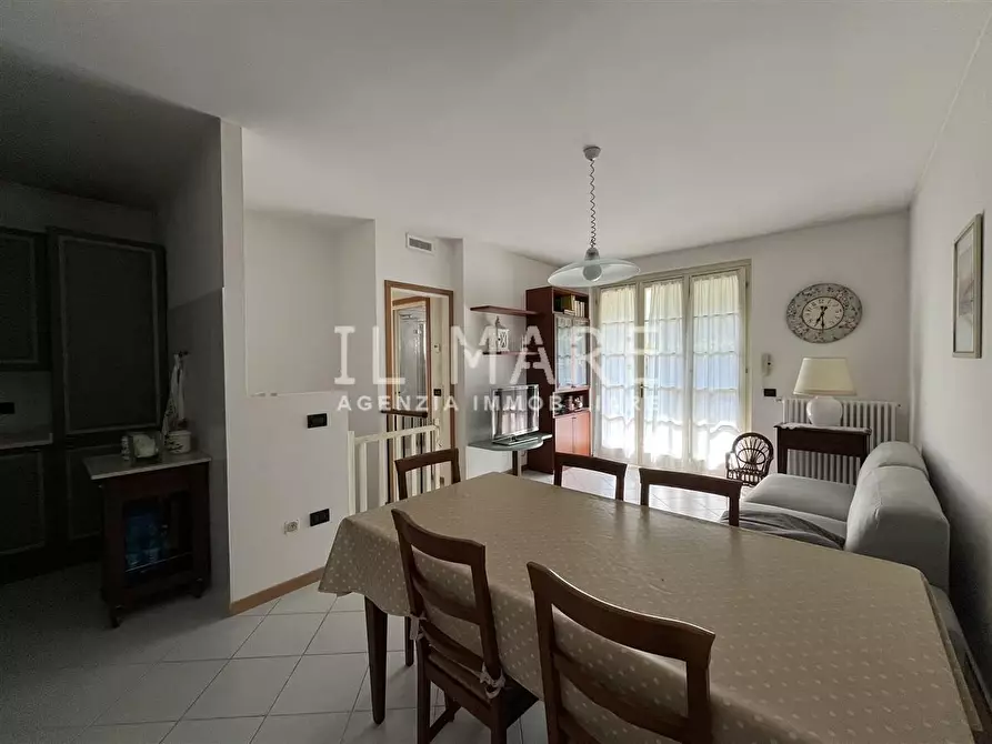 Immagine 14 di Appartamento in vendita  a Massa