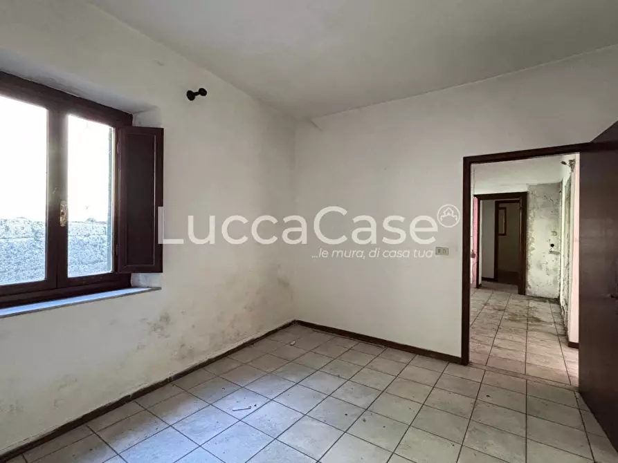 Immagine 26 di Appartamento in vendita  a Borgo A Mozzano