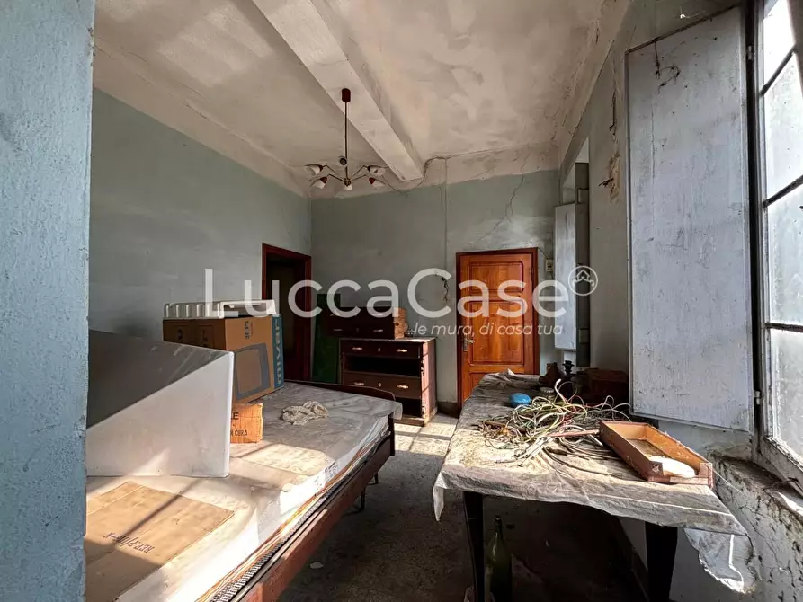 Immagine 8 di Appartamento in vendita  a Borgo A Mozzano