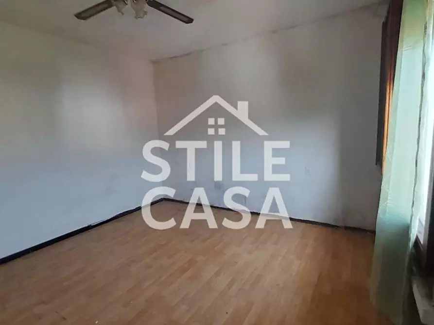 Immagine 12 di Appartamento in vendita  a Montecatini Terme