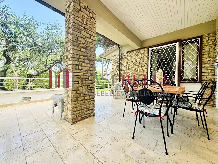 Immagine 73 di Casa indipendente in vendita  a Camaiore