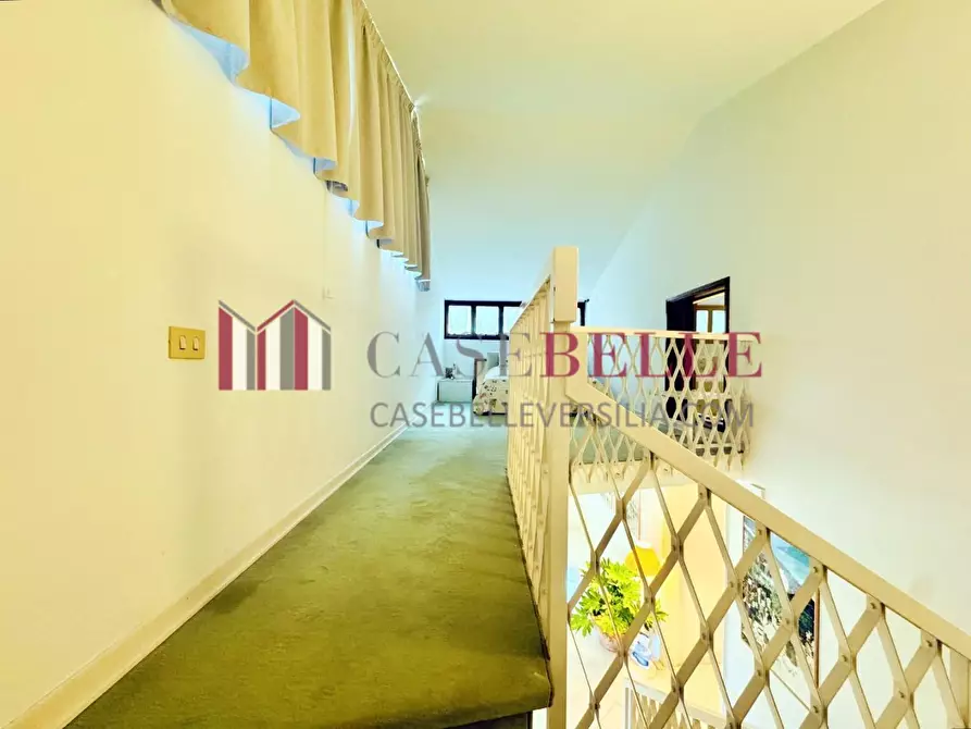 Immagine 36 di Casa indipendente in vendita  a Camaiore