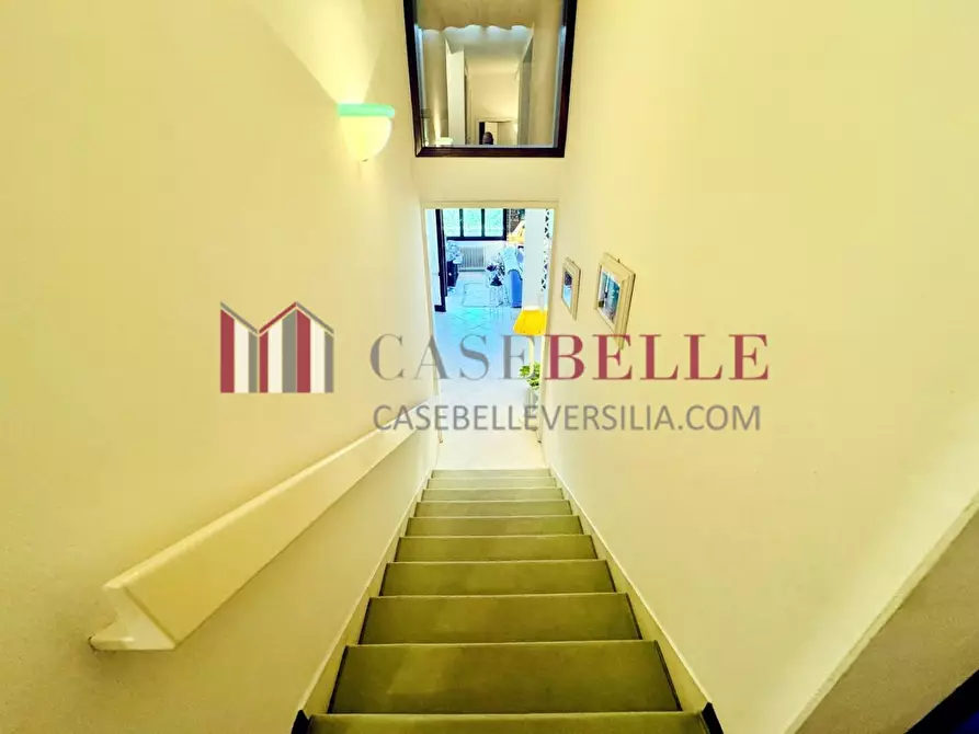 Immagine 70 di Casa indipendente in vendita  a Camaiore