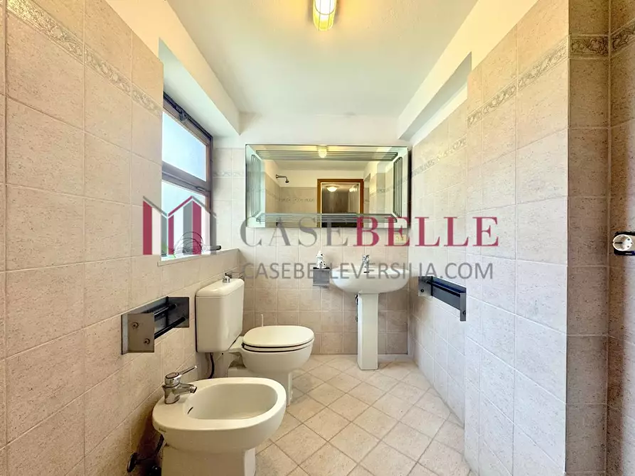 Immagine 29 di Casa indipendente in vendita  a Camaiore