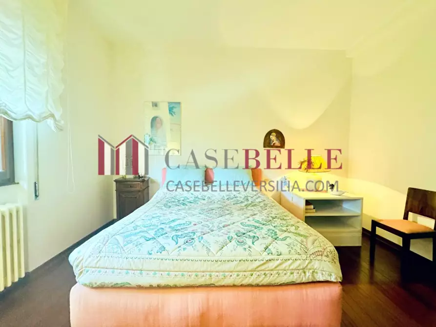 Immagine 60 di Casa indipendente in vendita  a Camaiore