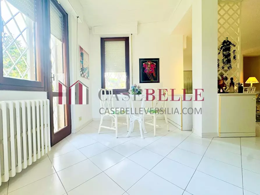 Immagine 10 di Casa indipendente in vendita  a Camaiore