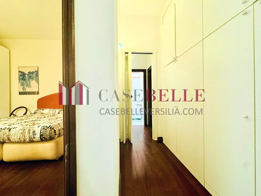 Immagine 41 di Casa indipendente in vendita  a Camaiore