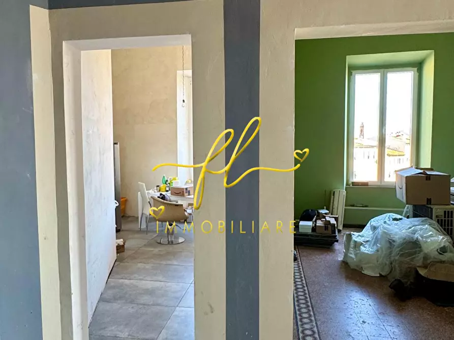 Immagine 3 di Appartamento in vendita  a Livorno