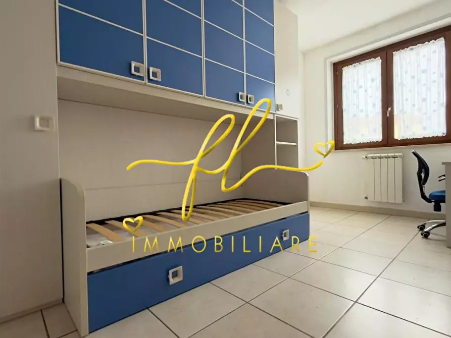 Immagine 5 di Appartamento in vendita  a Livorno