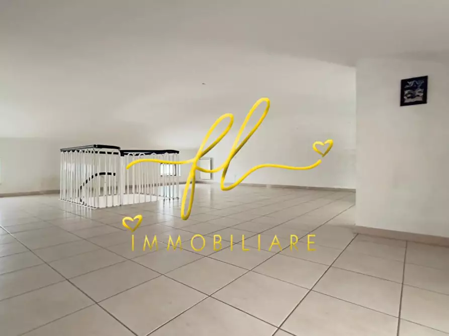 Immagine 7 di Appartamento in vendita  a Livorno