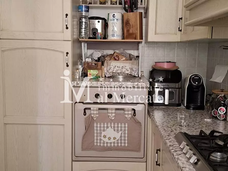 Immagine 5 di Appartamento in vendita  a Viareggio