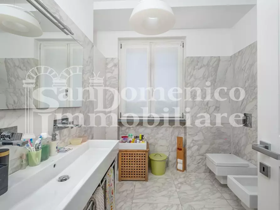 Immagine 40 di Casa bifamiliare in vendita  a Cascina