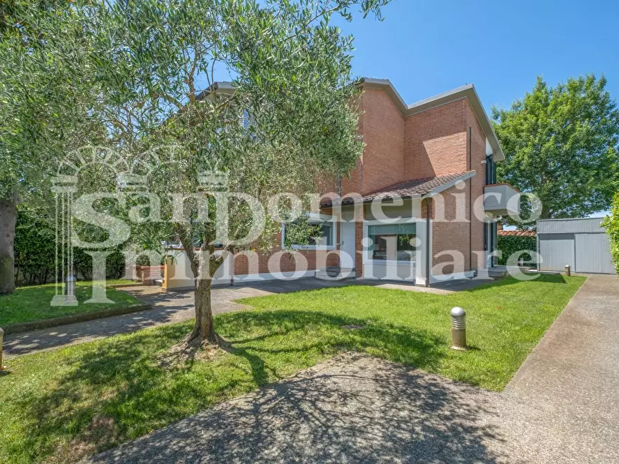 Immagine 6 di Casa bifamiliare in vendita  a Cascina