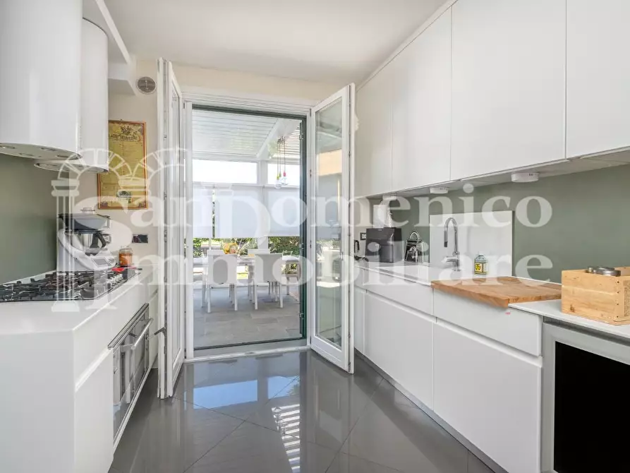 Immagine 24 di Casa bifamiliare in vendita  a Cascina