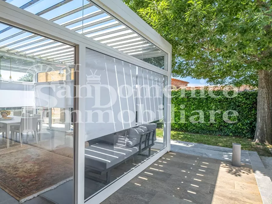 Immagine 9 di Casa bifamiliare in vendita  a Cascina