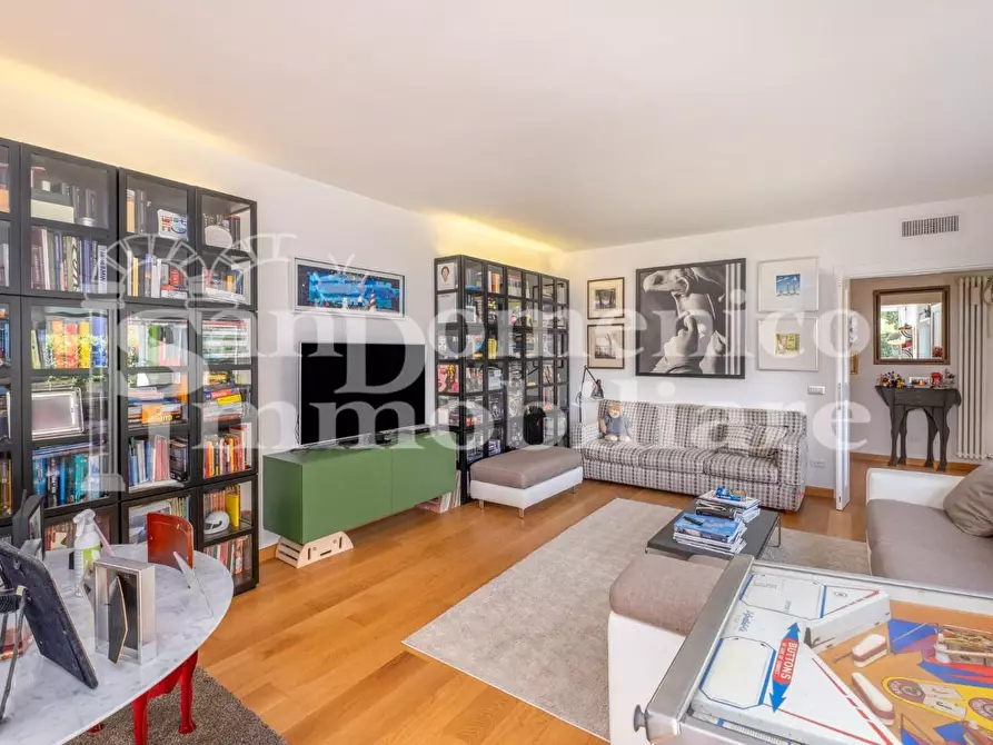 Immagine 17 di Casa bifamiliare in vendita  a Cascina