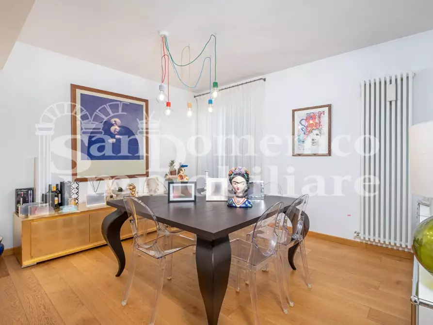 Immagine 21 di Casa bifamiliare in vendita  a Cascina