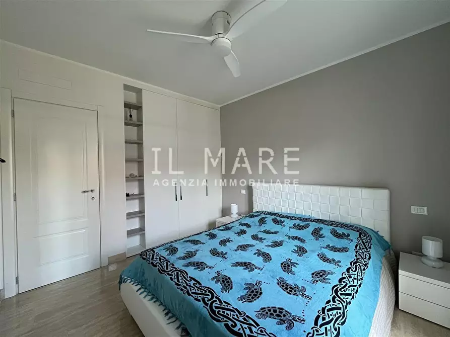 Immagine 12 di Appartamento in vendita  a Massa