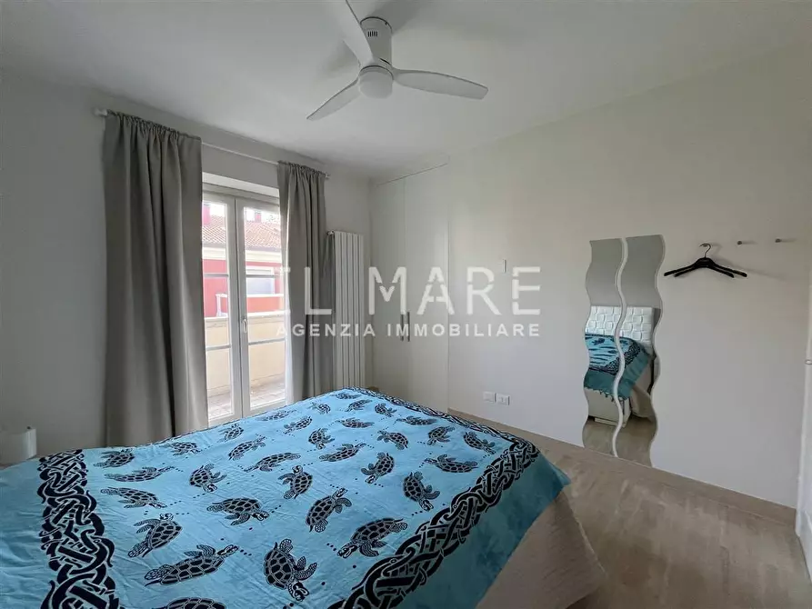 Immagine 11 di Appartamento in vendita  a Massa