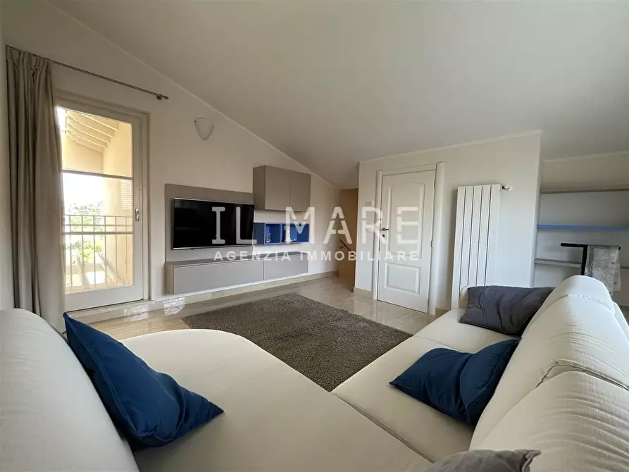 Immagine 17 di Appartamento in vendita  a Massa