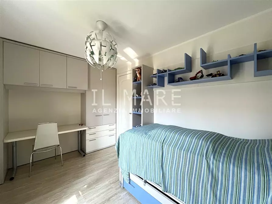 Immagine 16 di Appartamento in vendita  a Massa