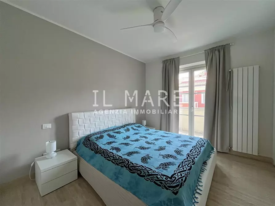 Immagine 10 di Appartamento in vendita  a Massa